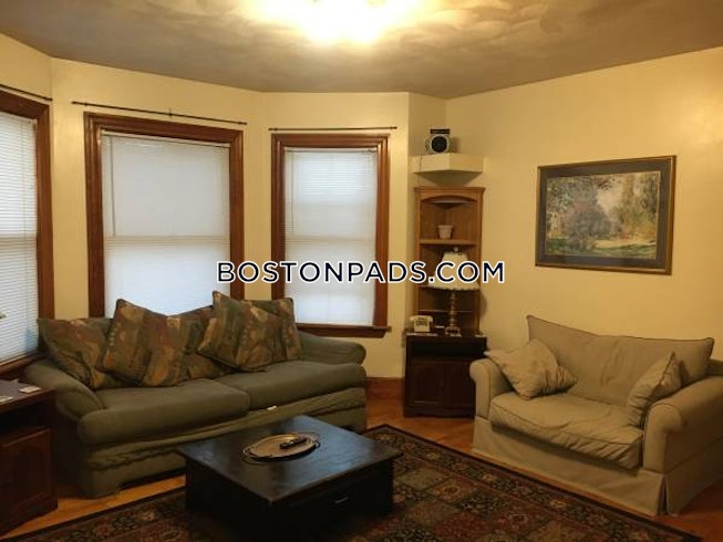 Boston - $3,600+ /mo