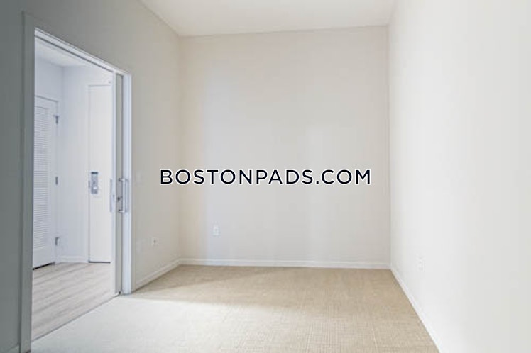 Hood Park Dr., Boston