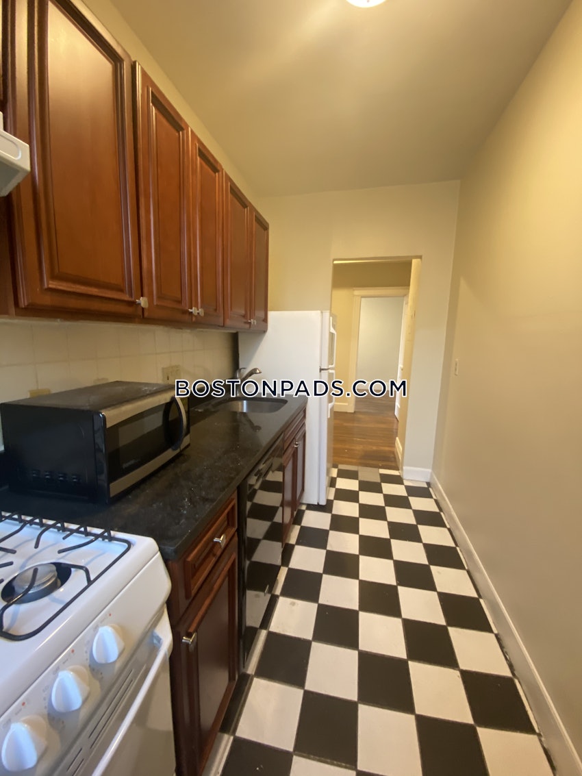 BOSTON - FENWAY/KENMORE - 2 Beds, 1 Bath - Image 16