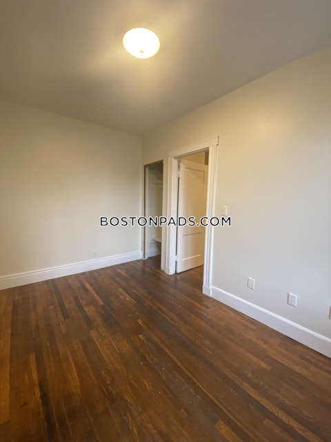 Queensberry St. Boston photo 9