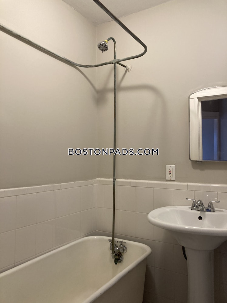 Eustis St., Cambridge