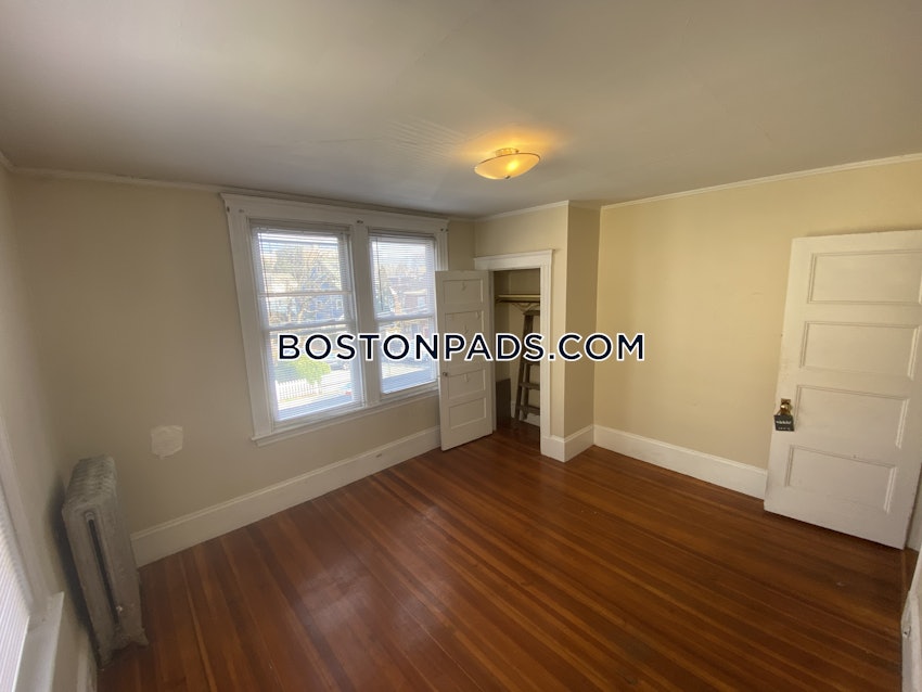 BOSTON - BRIGHTON - CLEVELAND CIRCLE - 4 Beds, 2 Baths - Image 8