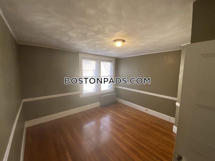 Strathmore Rd., Boston