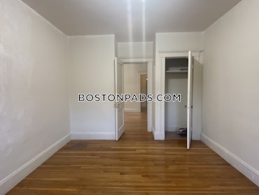 Boston - 2 Beds, 1 Baths