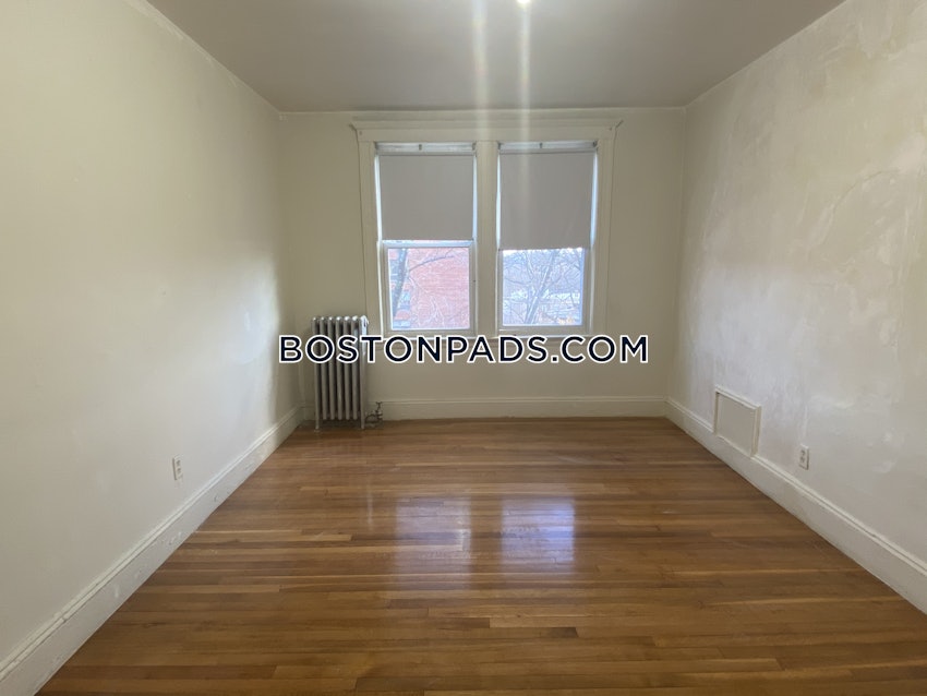 BOSTON - BRIGHTON- WASHINGTON ST./ ALLSTON ST. - 2 Beds, 1 Bath - Image 5