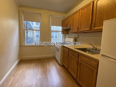 Boston - 2 Beds, 1 Baths