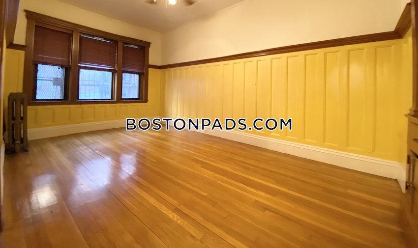 BROOKLINE- LONGWOOD AREA - 1 Bed, 1 Bath - Image 16