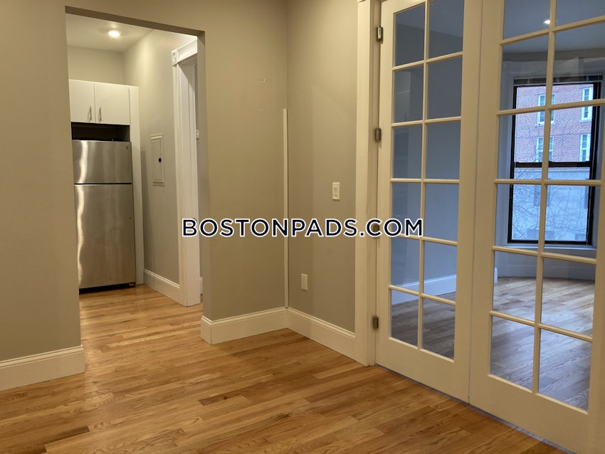 BOSTON - FENWAY/KENMORE - 1 Bed, 1 Bath - Image 13