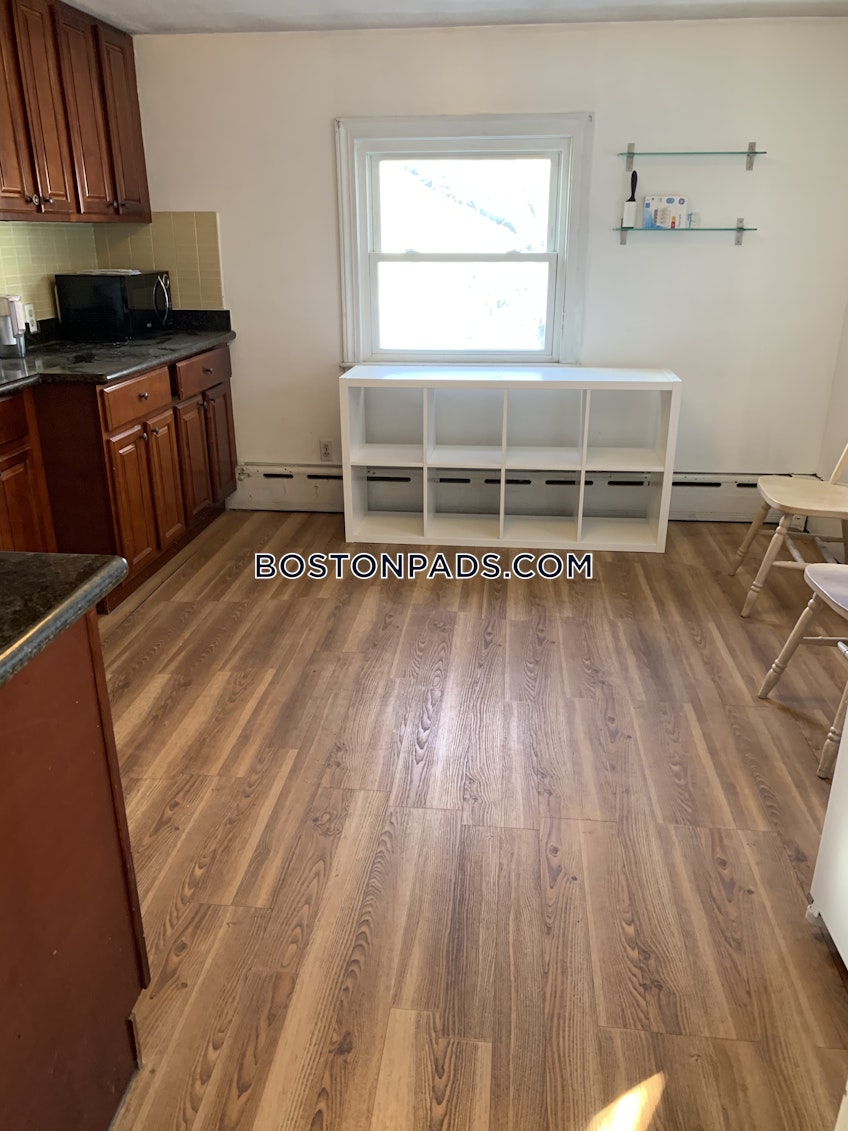 Boston - $4,500+ /month