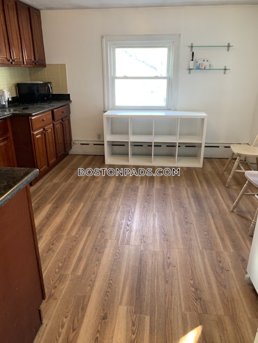 Boston - 3 Beds, 3 Baths