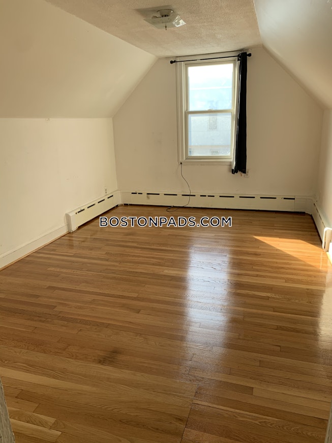 Boston - $4,500+ /mo