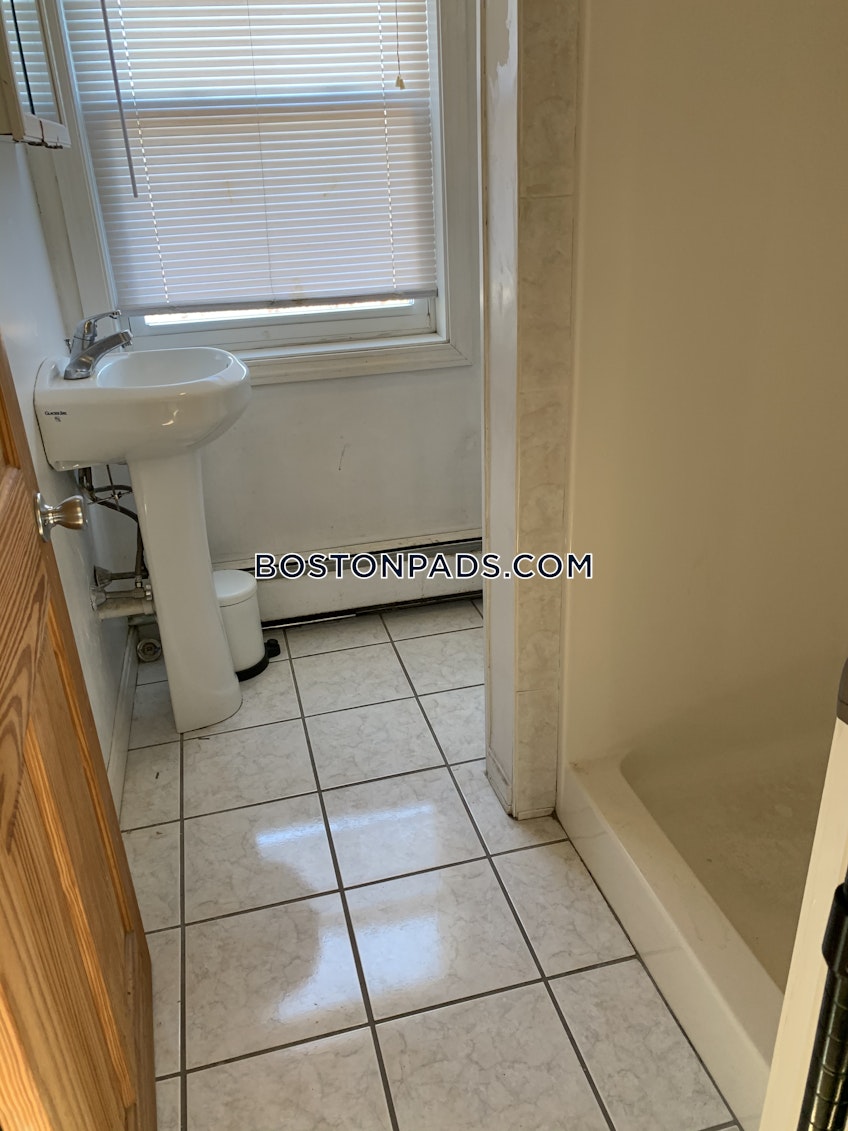 Boston - $4,500+ /month