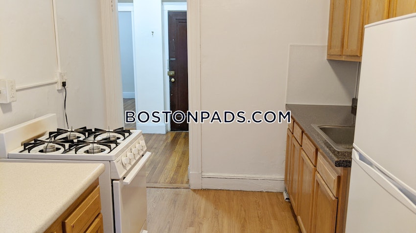 BOSTON - BRIGHTON - CLEVELAND CIRCLE - 1 Bed, 1 Bath - Image 45