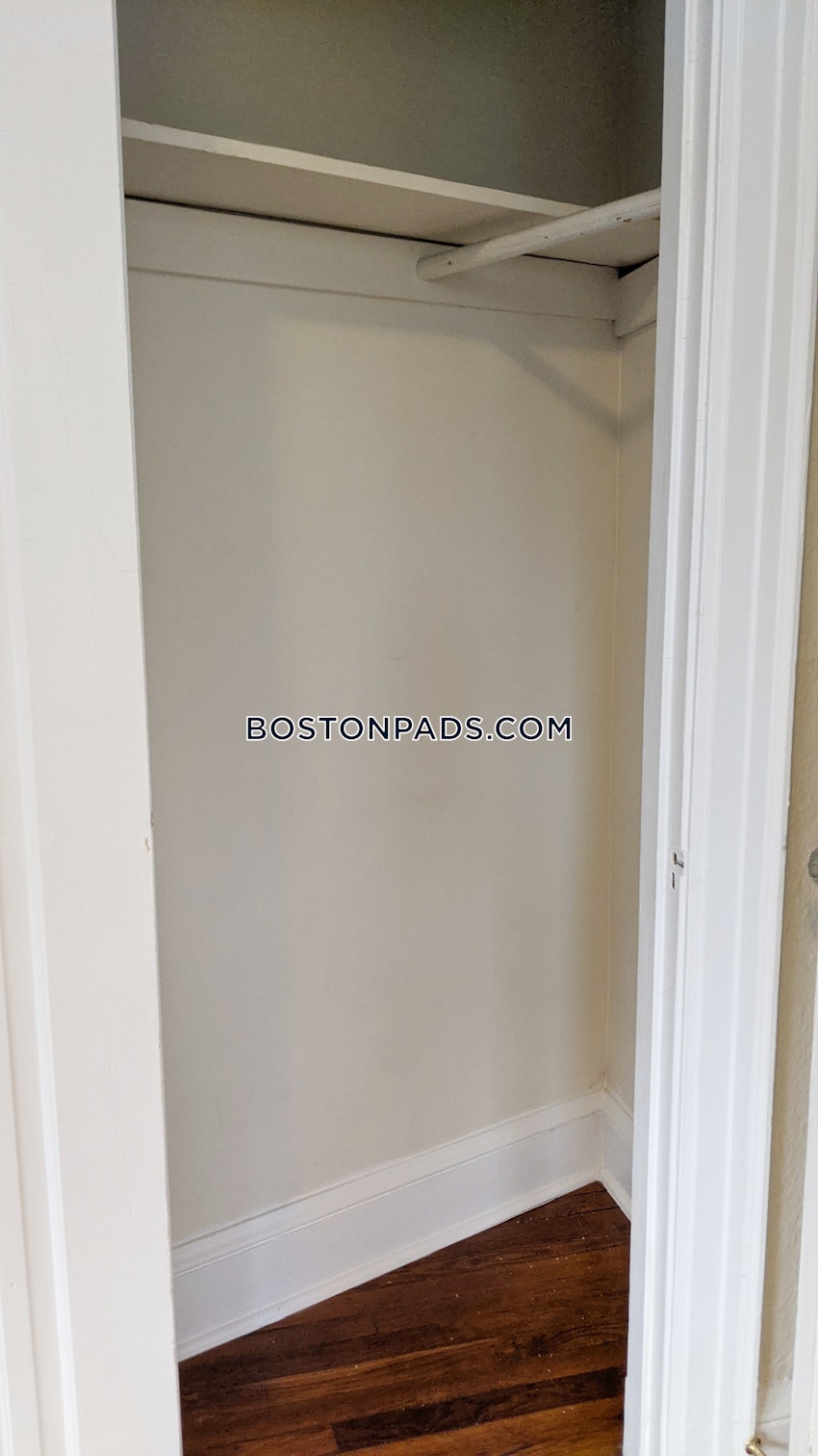 BOSTON - BRIGHTON - BOSTON COLLEGE - 1 Bed, 1 Bath - Image 8