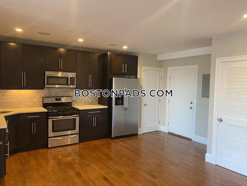 BOSTON - SOUTH BOSTON - WEST SIDE - 2 Beds, 1.5 Baths - Image 3