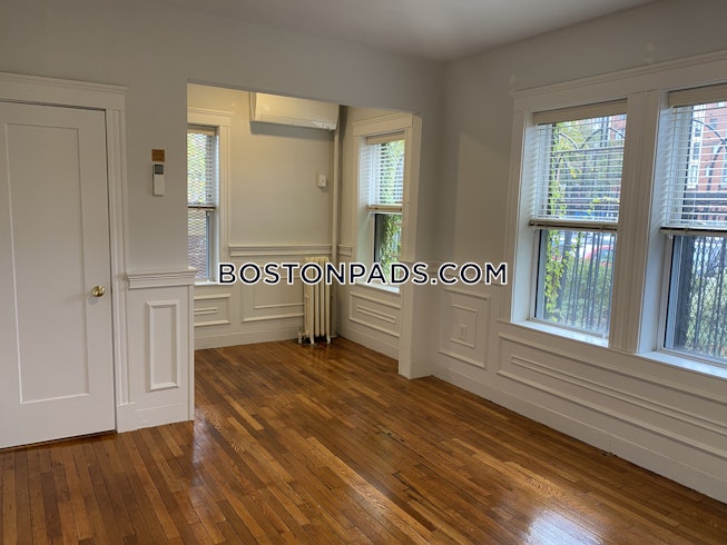 Roxbury Crossing - $2,450+ /mo