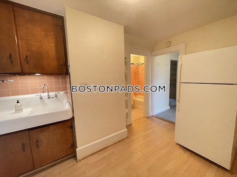 Lowell Ave. Newton photo 27