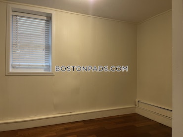 Boston - 6 Beds, 2 Baths