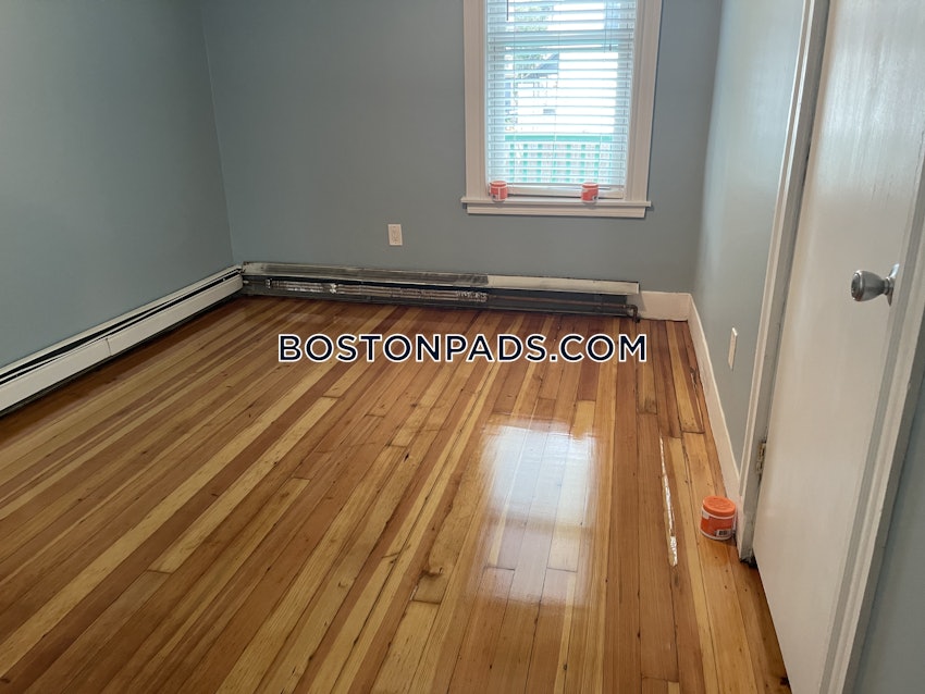 BOSTON - ALLSTON - 5 Beds, 2 Baths - Image 74