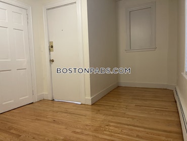 Boston - 6 Beds, 2 Baths