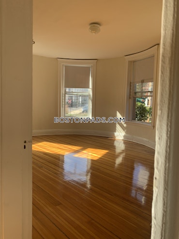 Boston - 3 Beds, 1 Baths