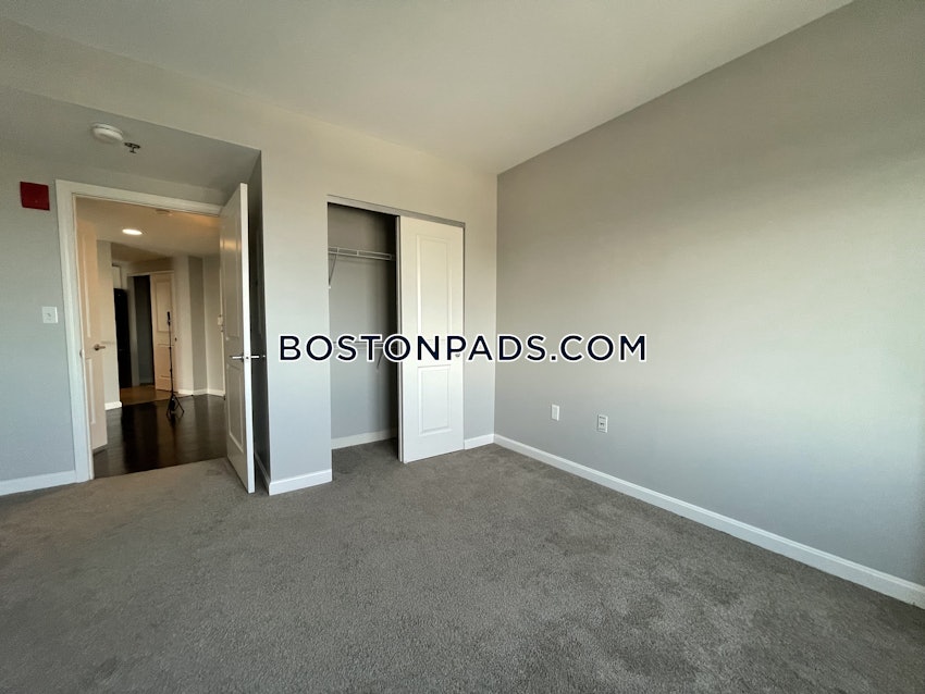 BOSTON - SEAPORT/WATERFRONT - 2 Beds, 2 Baths - Image 4