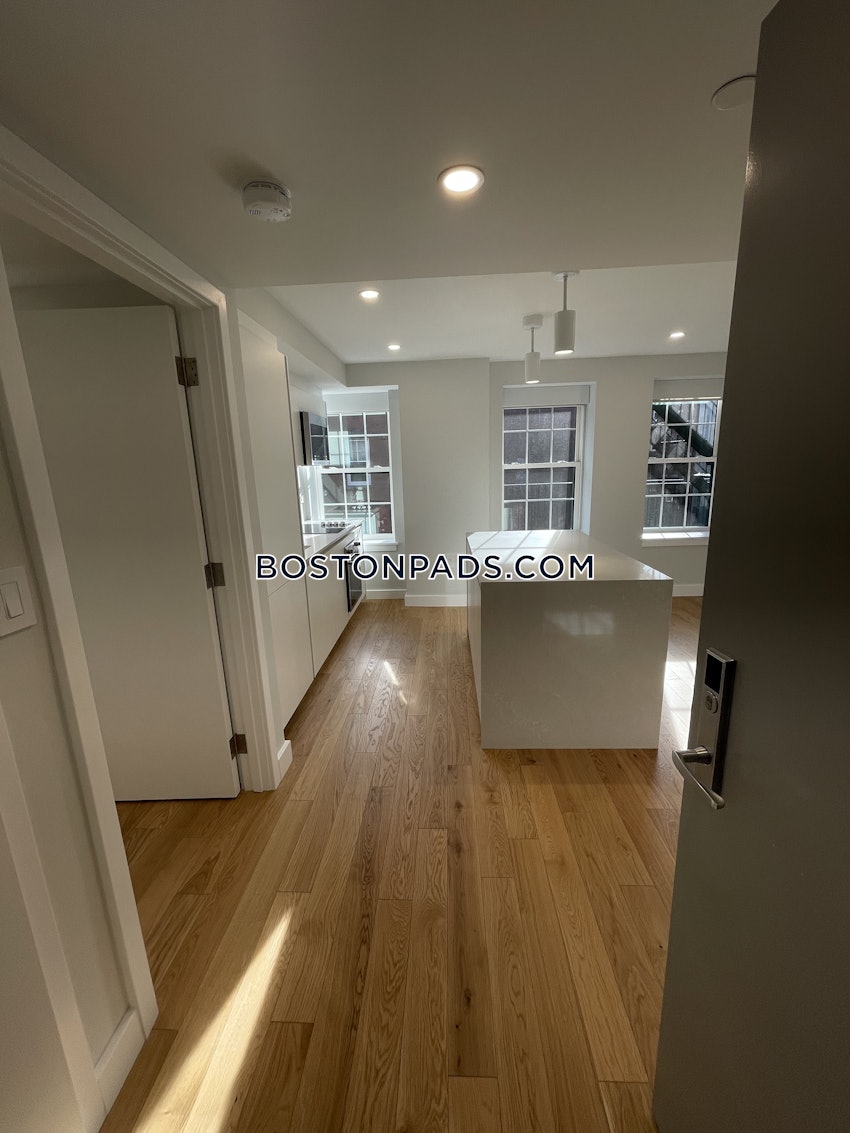 BOSTON - NORTH END - 1 Bed, 1 Bath - Image 6