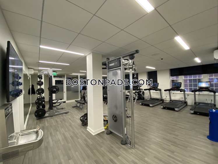 Harcourt St., Boston