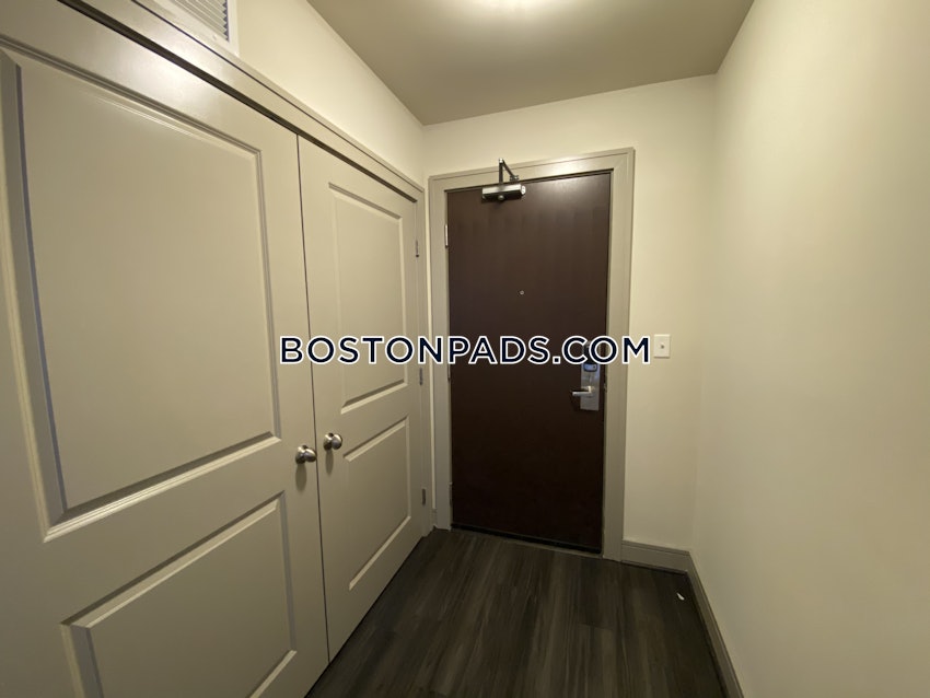 BOSTON - SEAPORT/WATERFRONT - 1 Bed, 1 Bath - Image 49