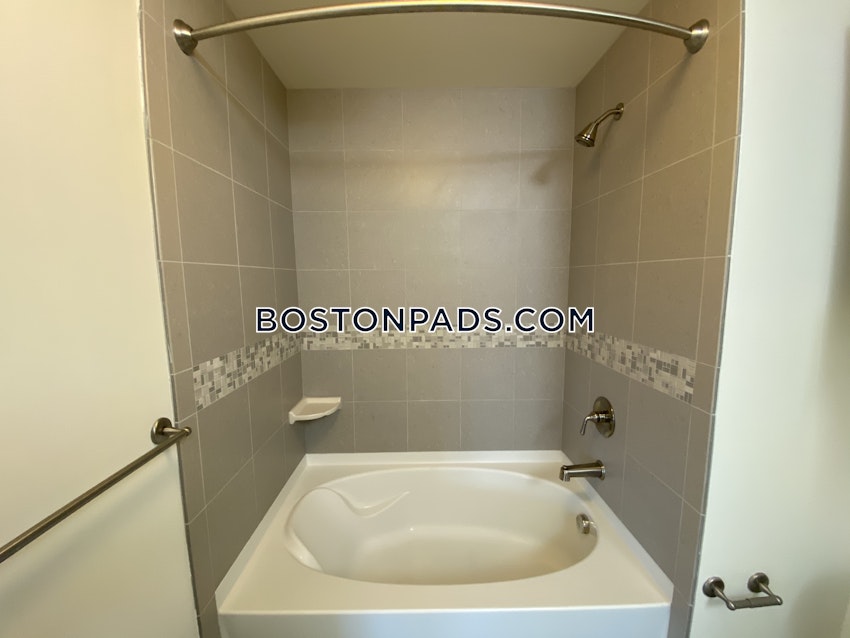 BOSTON - SEAPORT/WATERFRONT - 3 Beds, 1 Bath - Image 67