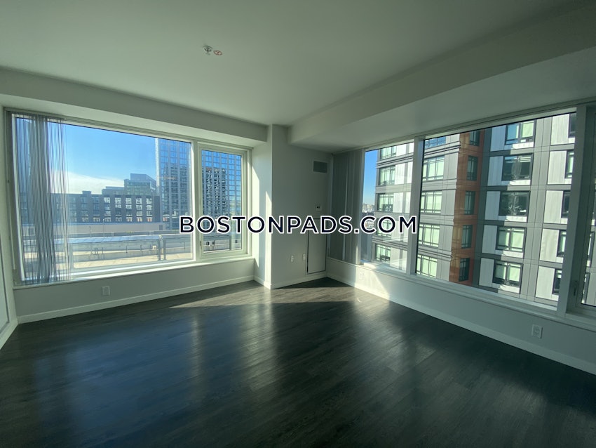 BOSTON - SEAPORT/WATERFRONT - 2 Beds, 2 Baths - Image 14