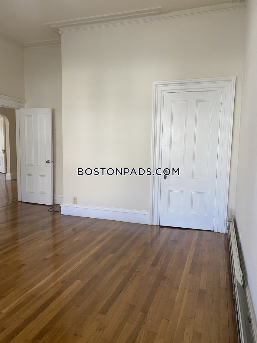 BOSTON - ROXBURY - 3 Beds, 1 Bath - Image 58