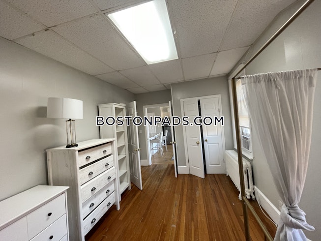 Boston - $3,200+ /mo