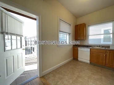 Boston - 3 Beds, 2 Baths