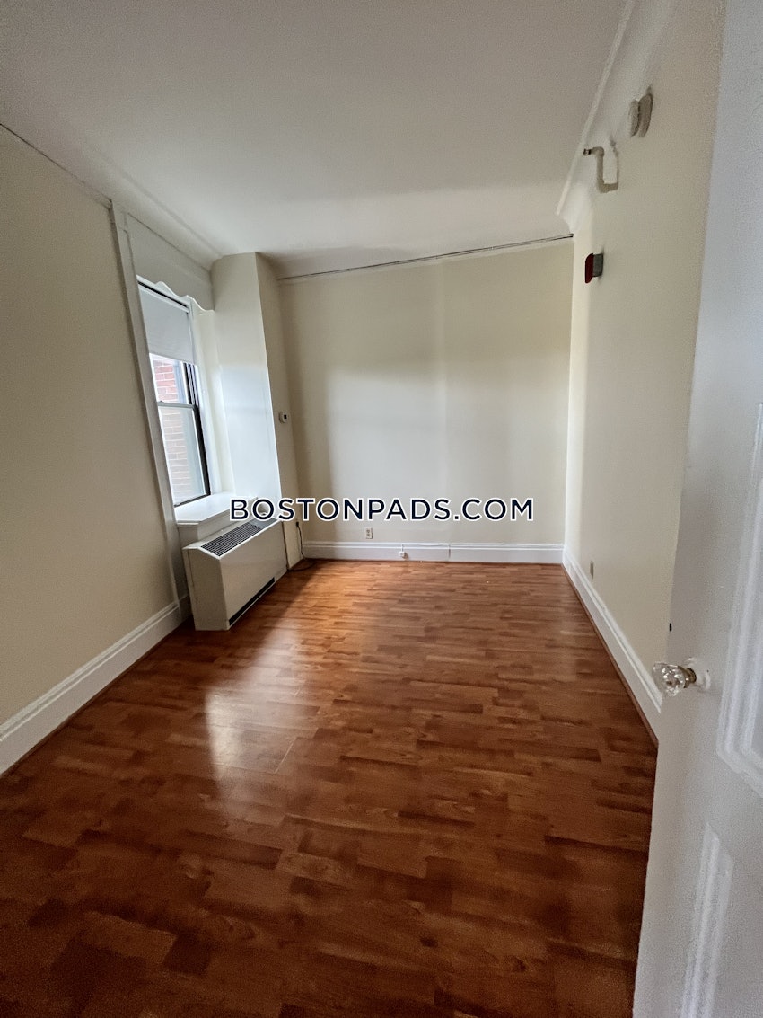 BOSTON - CHINATOWN - 1 Bed, 1 Bath - Image 10