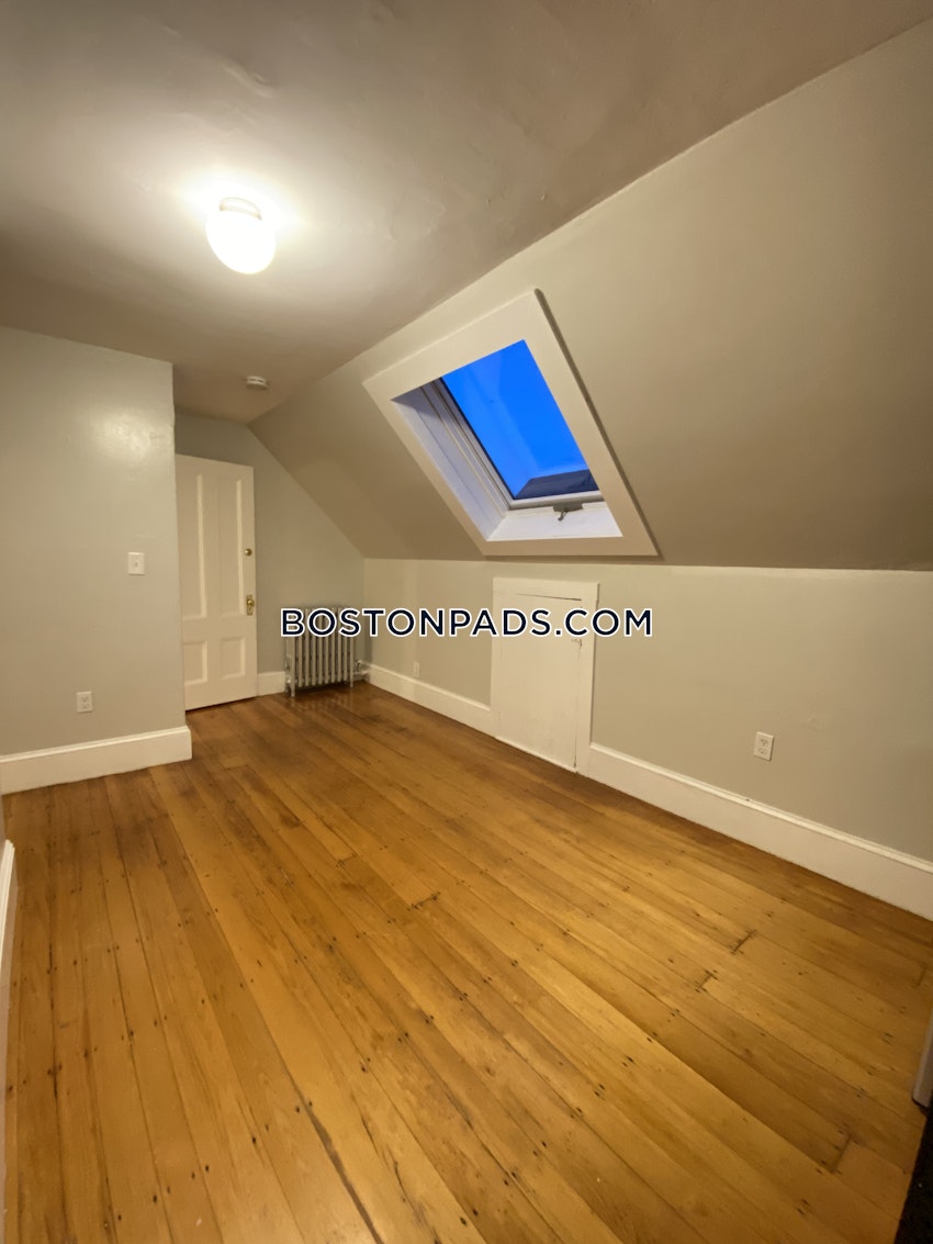 BOSTON - JAMAICA PLAIN - FOREST HILLS - 5 Beds, 2 Baths - Image 28