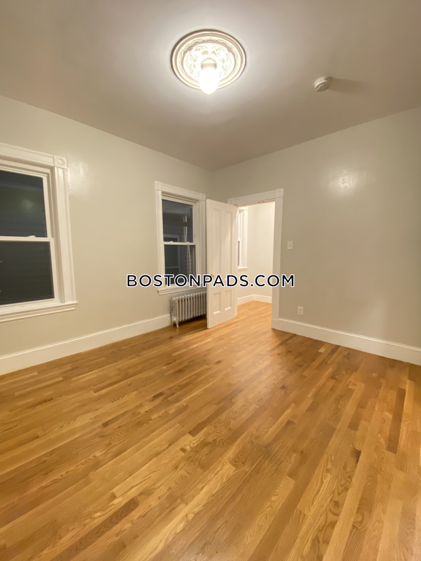 BOSTON - JAMAICA PLAIN - FOREST HILLS - 5 Beds, 2 Baths - Image 19