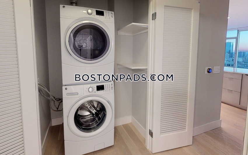 BOSTON - DOWNTOWN - 3 Beds, 2 Baths - Image 3