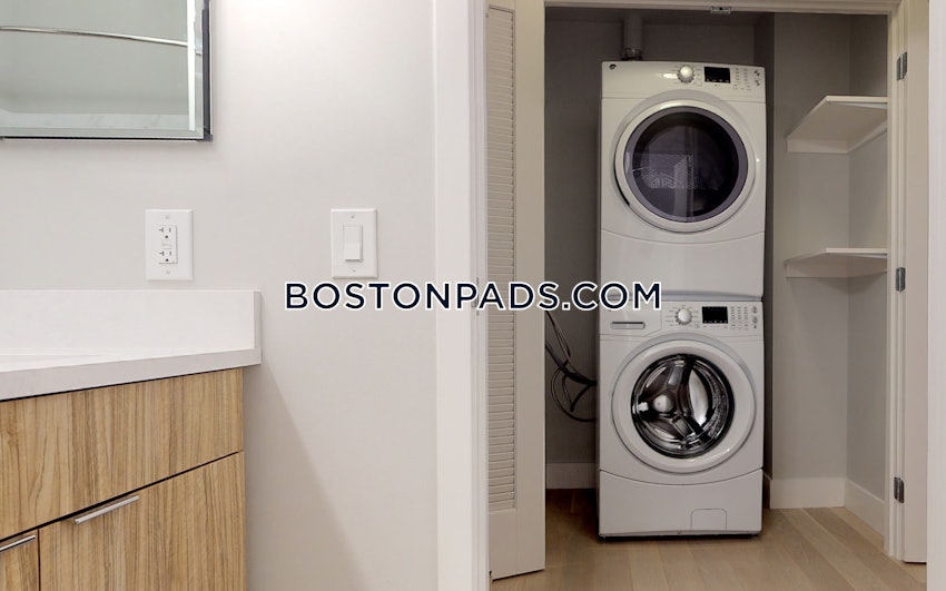 BOSTON - DOWNTOWN - 3 Beds, 2 Baths - Image 2