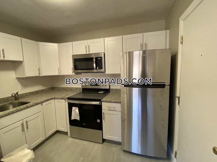 newton-apartment-for-rent-2-bedrooms-1-bath-auburndale-2700-8013746 