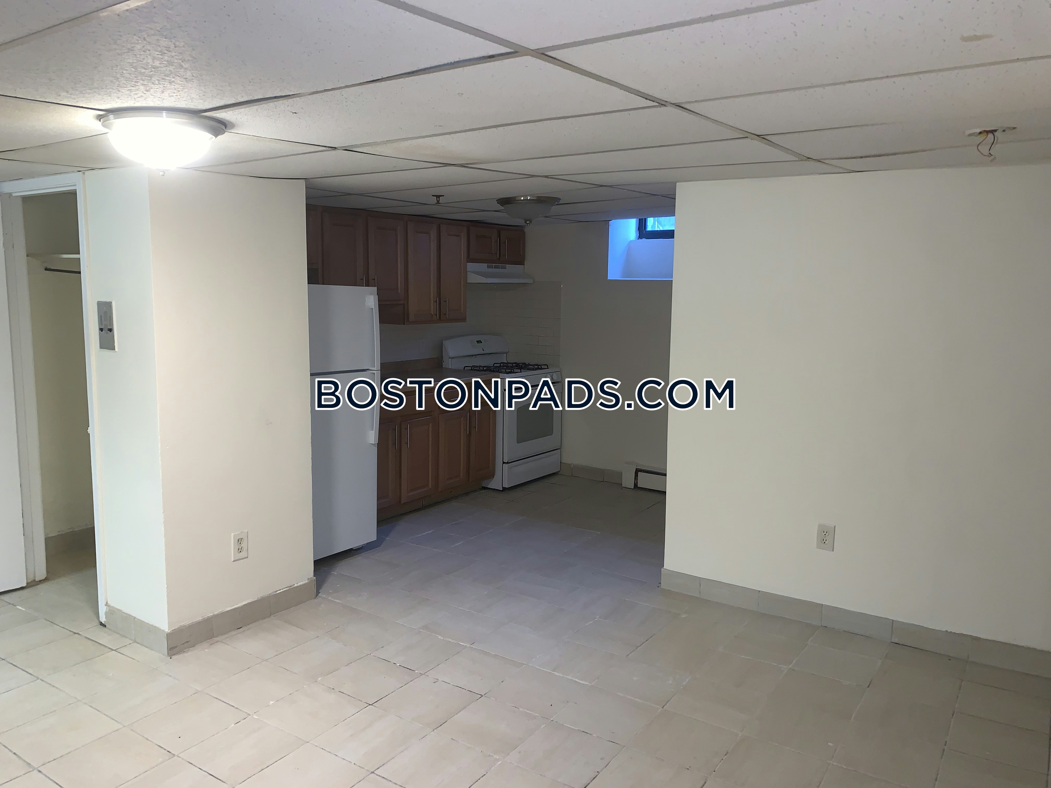 Boston - 2 Beds, 1 Baths