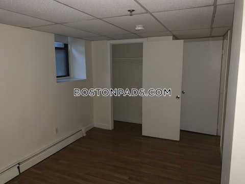 Commonwealth Ave. Boston photo 11