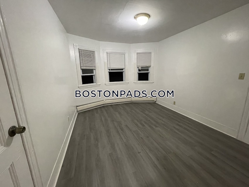 BOSTON - JAMAICA PLAIN - JACKSON SQUARE - 4 Beds, 1 Bath - Image 5