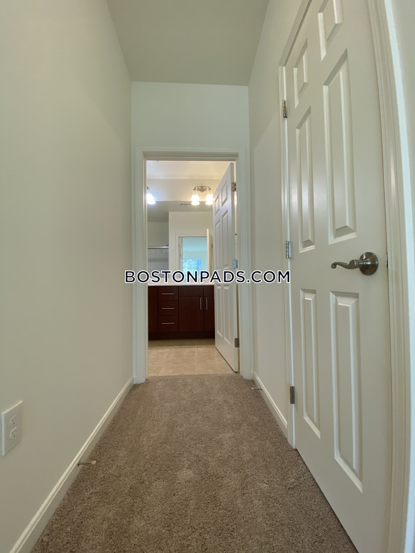 ANDOVER - 2 Beds, 2 Baths - Image 21