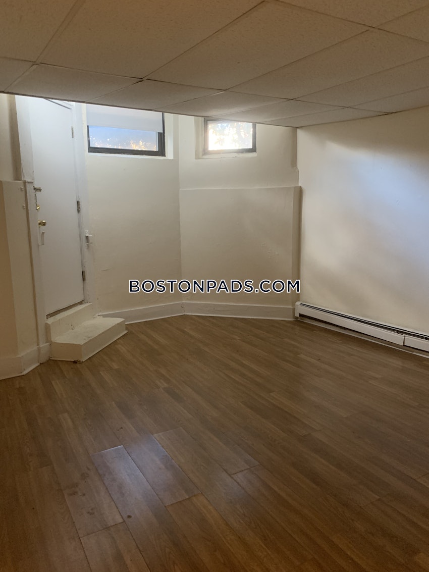 BOSTON - ALLSTON - 1 Bed, 1 Bath - Image 13