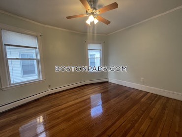 Boston - 4 Beds, 2 Baths