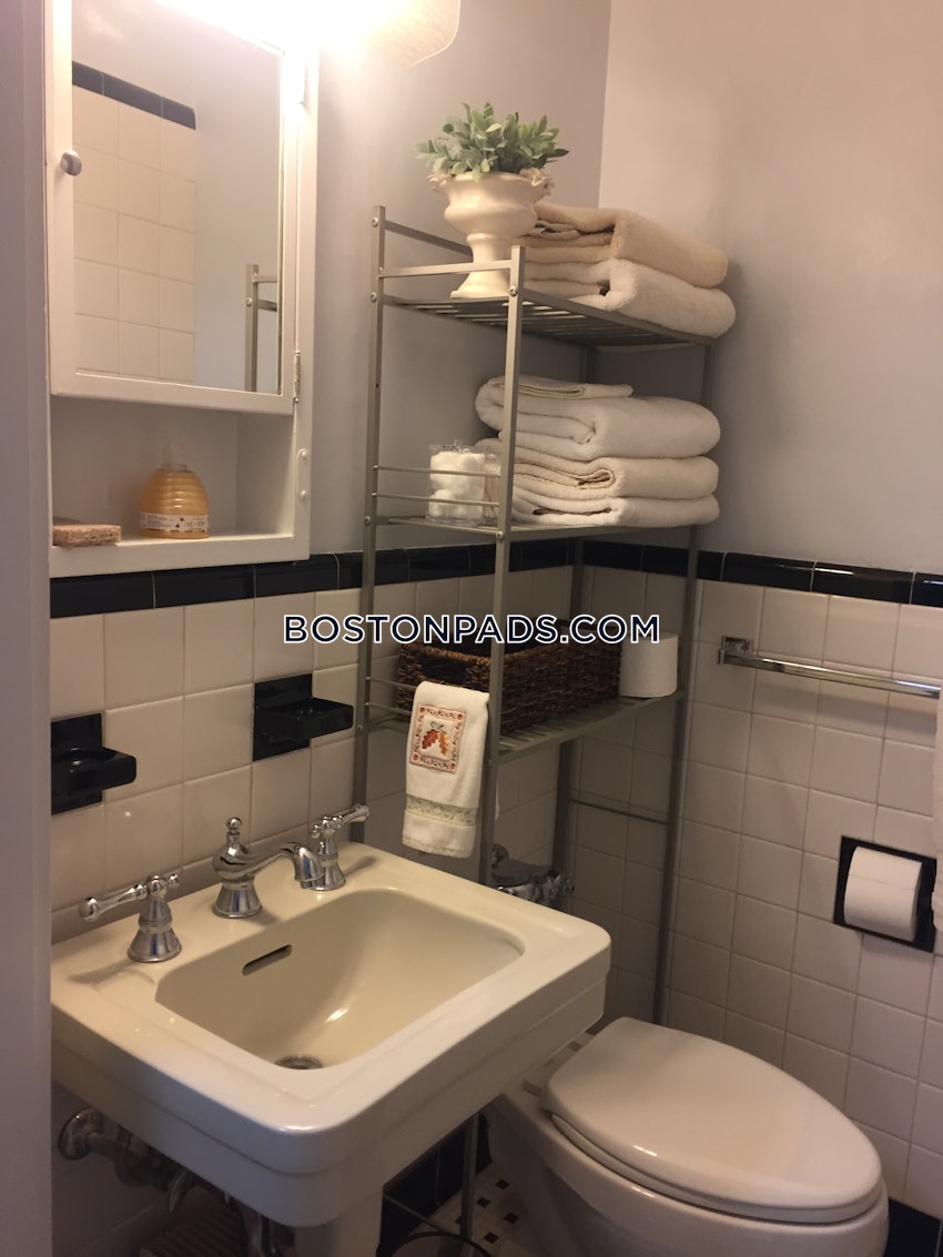 BOSTON - BEACON HILL - 1 Bed, 1 Bath - Image 15