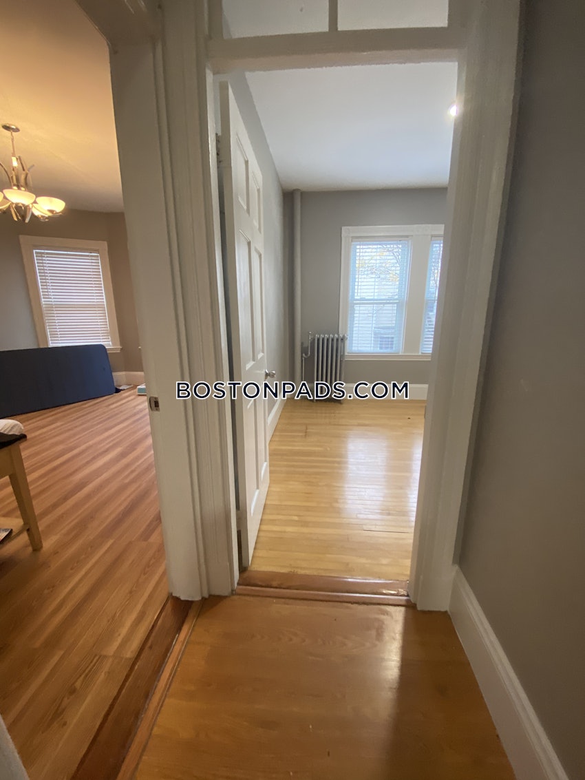 BOSTON - JAMAICA PLAIN - HYDE SQUARE - 4 Beds, 2 Baths - Image 50