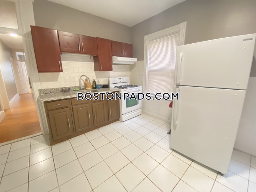 BOSTON - JAMAICA PLAIN - HYDE SQUARE - 4 Beds, 2 Baths - Image 43