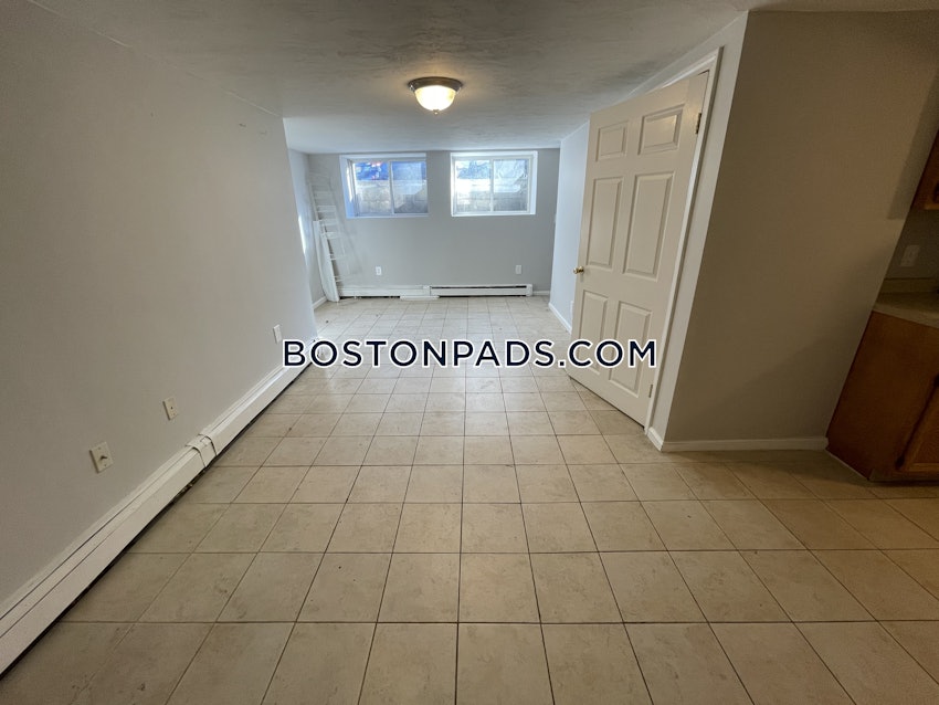 BOSTON - ALLSTON/BRIGHTON BORDER - 3 Beds, 2 Baths - Image 10